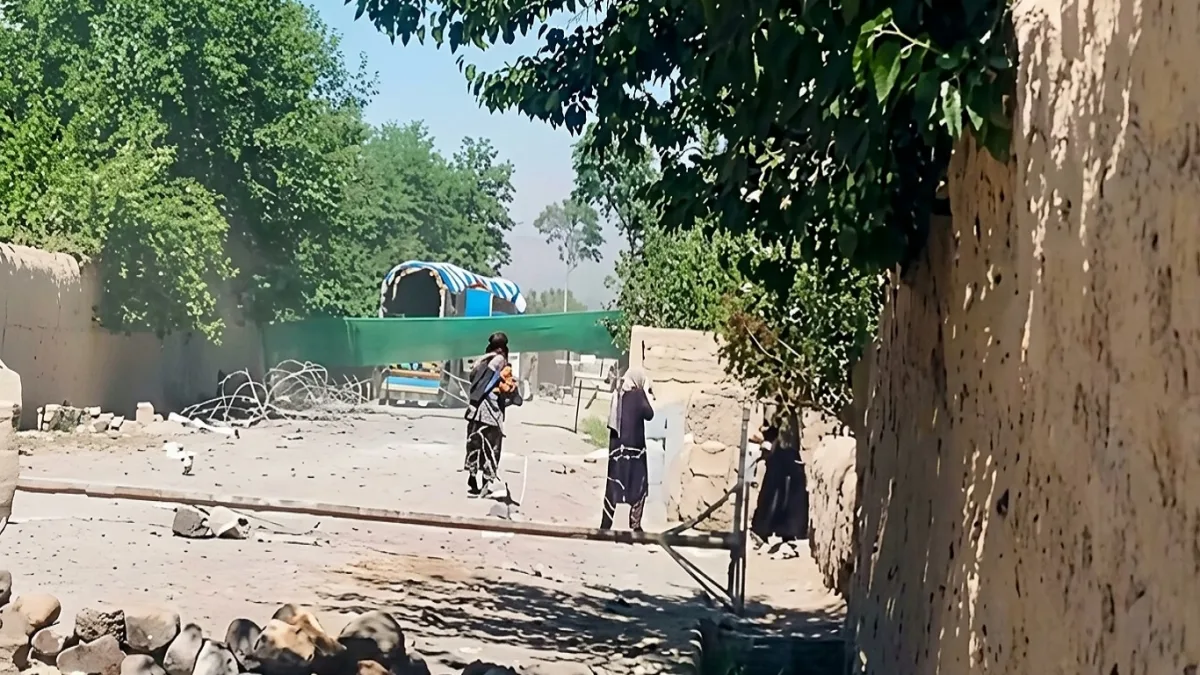 Pakistan'da polis yerleşkesine saldırı sonrası operasyon 20 saat sürdü