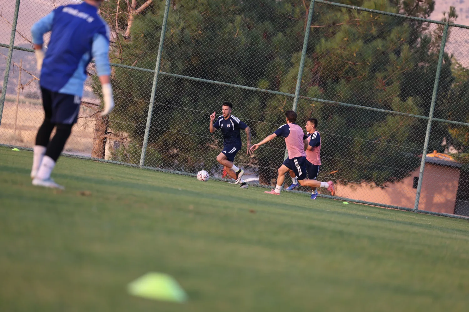 Mazıdağı Fosfat Spor, Osmaniyespor FK Maçı Hazırlıklarına Başladı