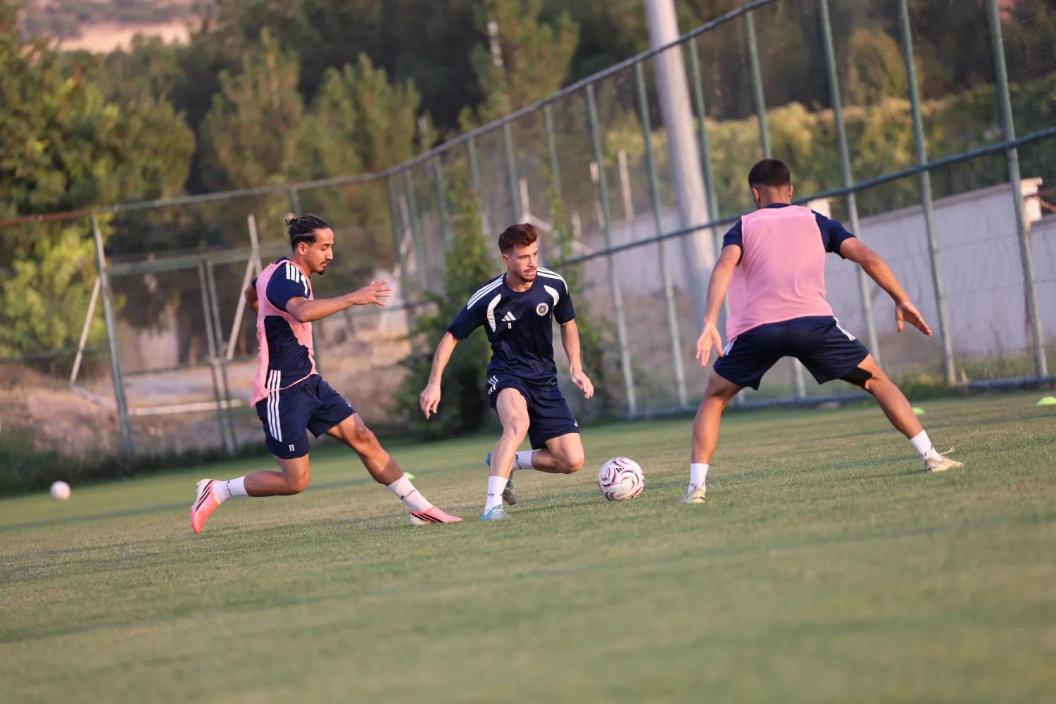 Mazıdağı Fosfat Spor, Osmaniyespor FK Maçı Hazırlıklarına Başladı