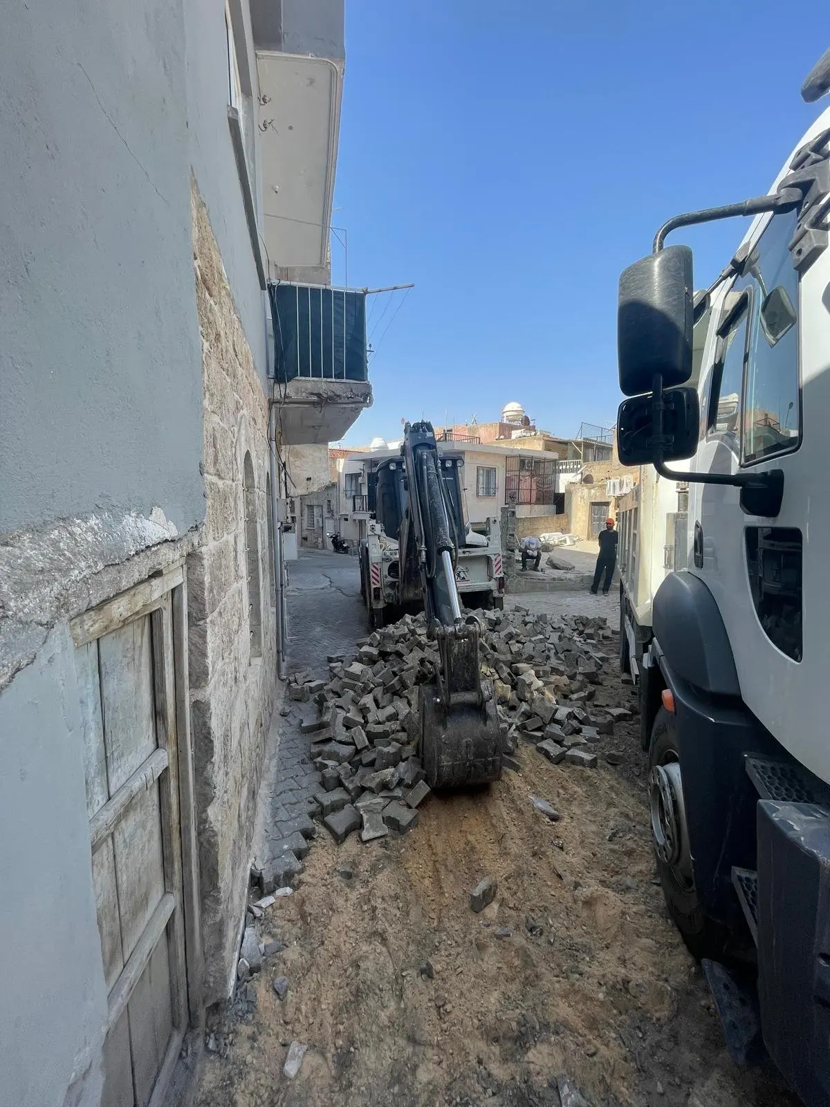 Asfalt çalışması için hazırlıklar başladı