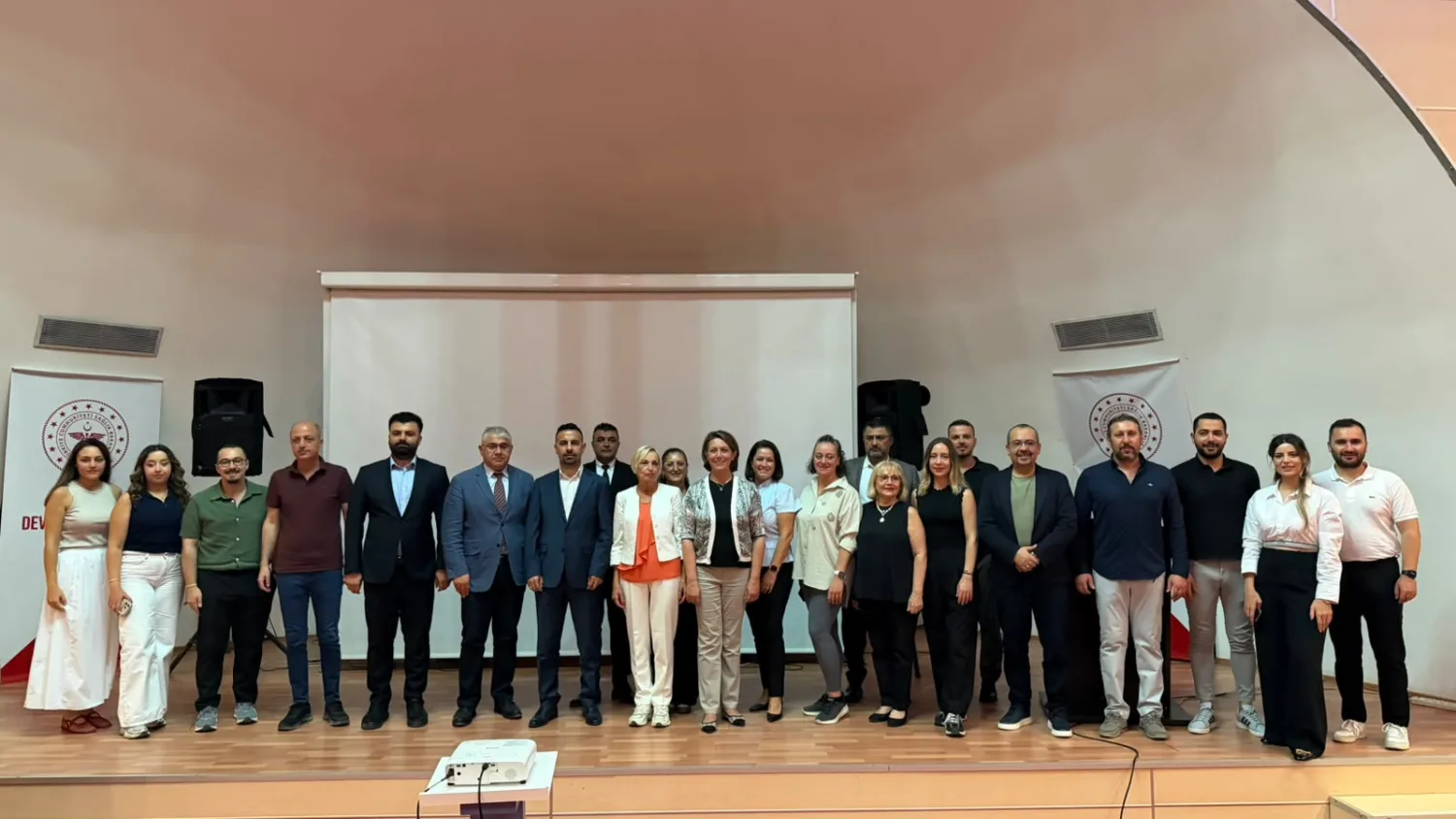 Mardin’de dudak damak yarıkları için farkındalık toplantısı düzenlendi
