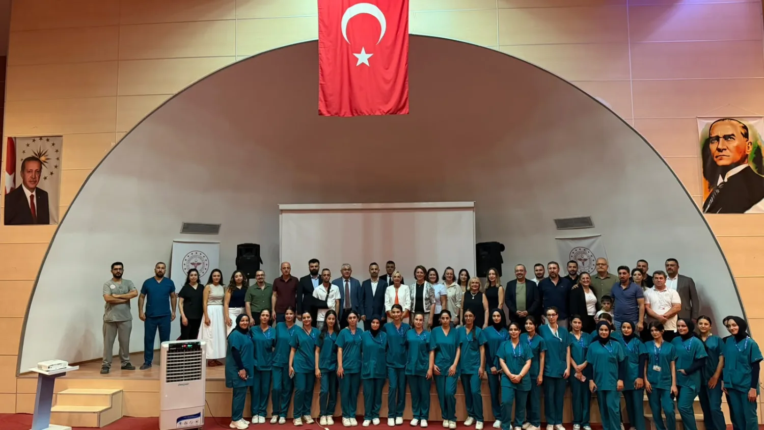 Mardin’de dudak damak yarıkları için farkındalık toplantısı düzenlendi