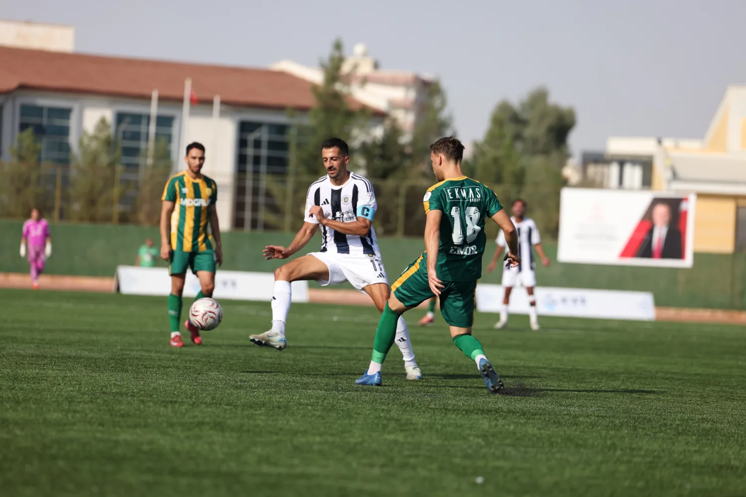 Mazıdağı Fosfat Spor 3 puanı 4 golle aldı