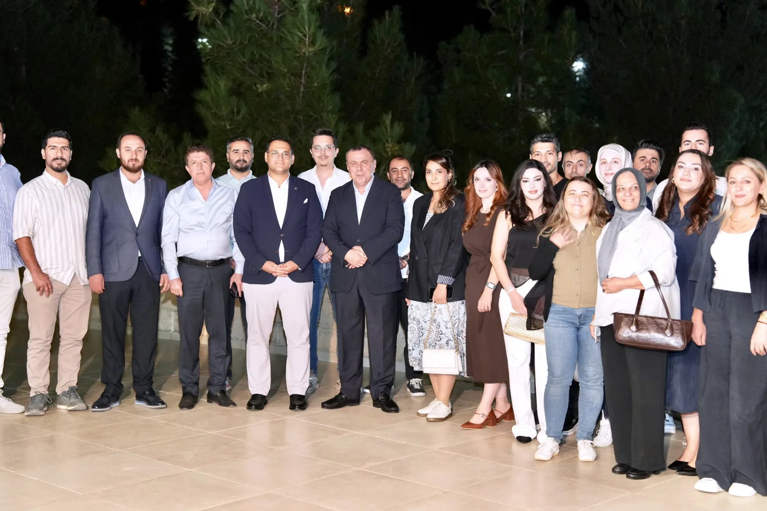 Başkan Şahin, Midyat Devlet Hastanesi yönetimi ve hekimlerle bir araya geldi
