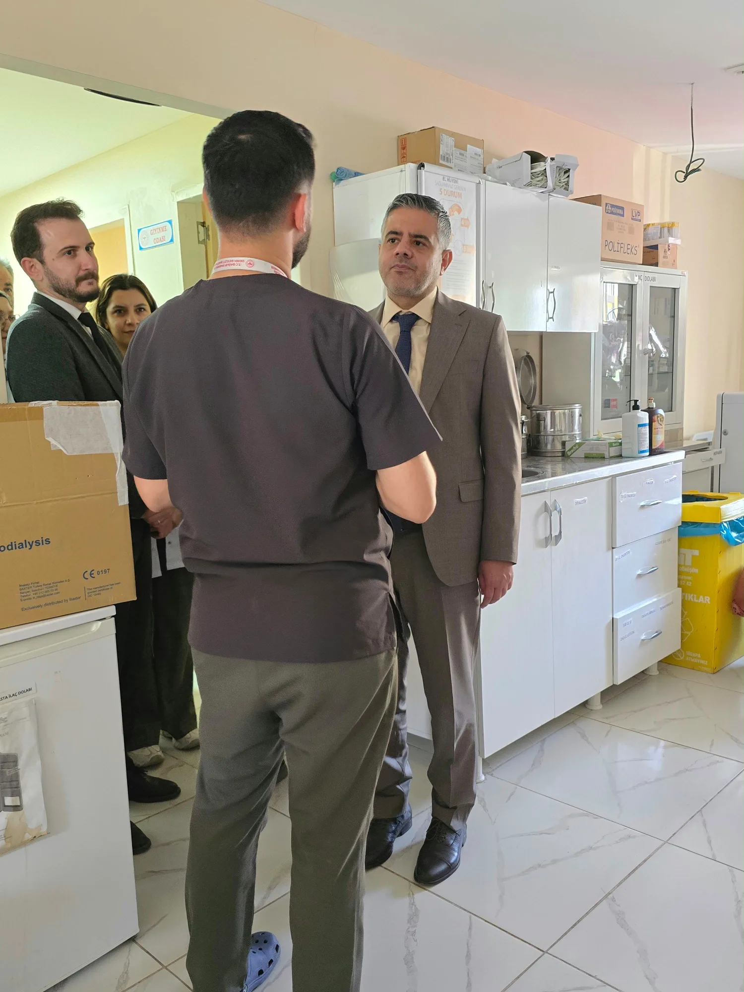 İl Sağlık Müdürü Yavuz’dan Derik Devlet Hastanesi’ne ziyaret