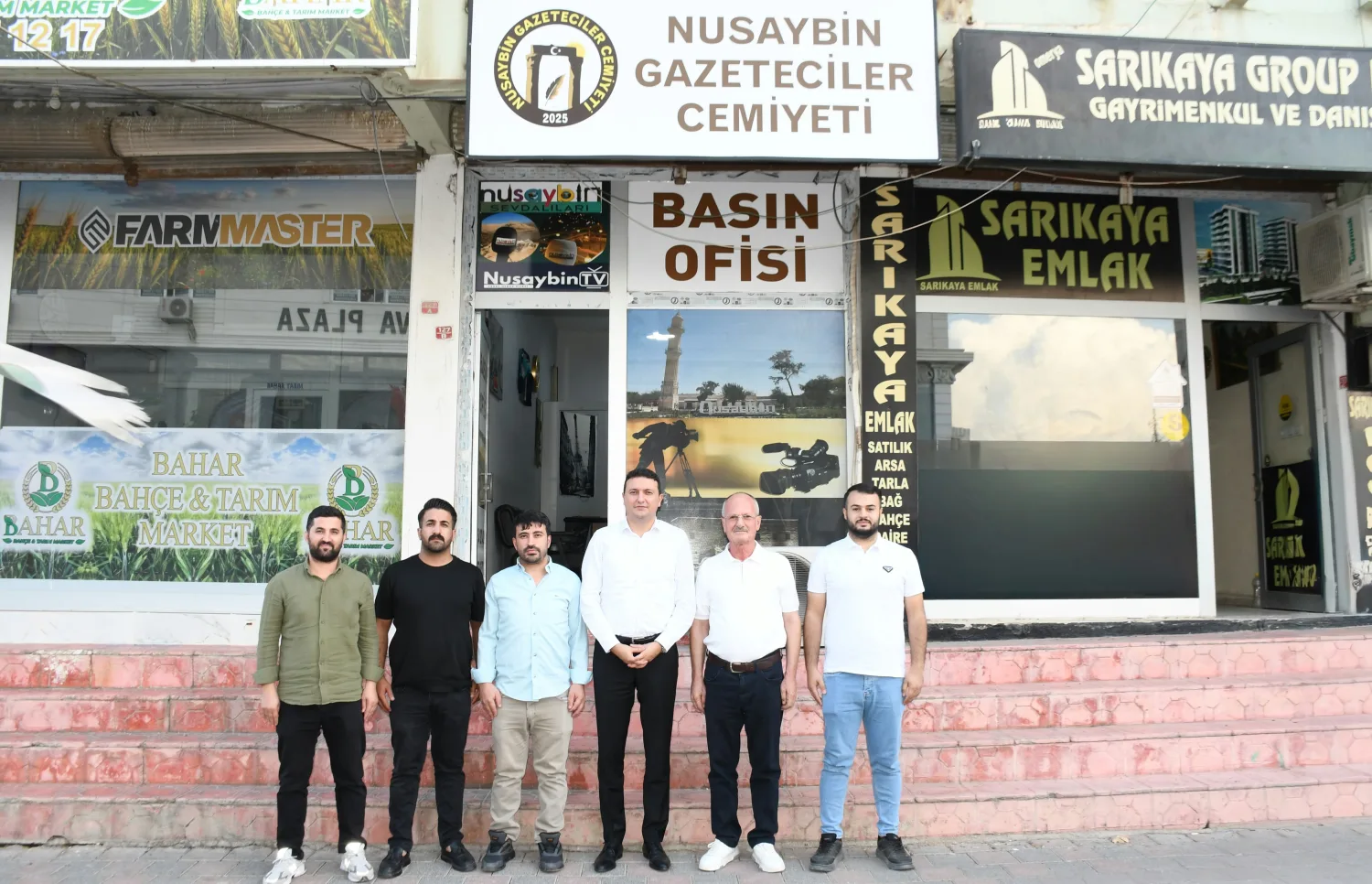 Kaymakam Temurci, Nusaybin Gazeteciler Cemiyeti Derneği’ni ziyaret etti