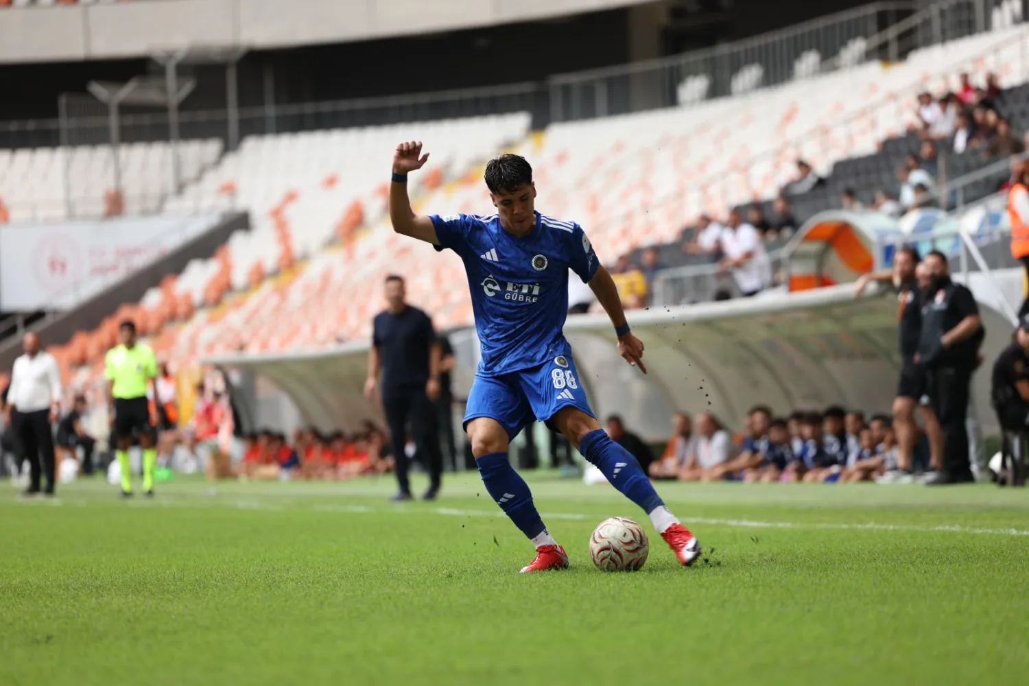 Mazıdağı Fosfatspor, Adanaspor deplasmanından 3 puanla döndü