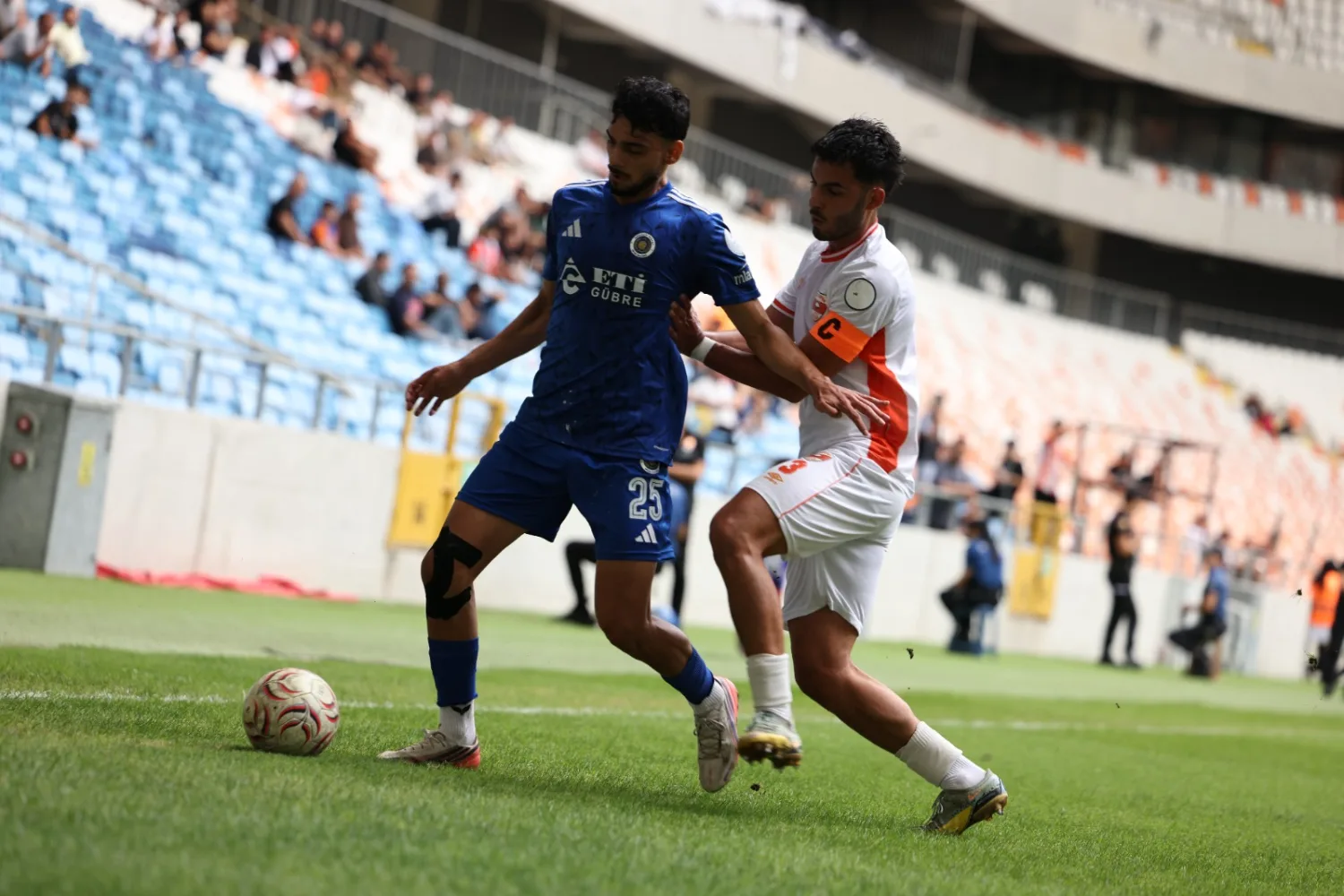 Mazıdağı Fosfatspor, Adanaspor deplasmanından 3 puanla döndü