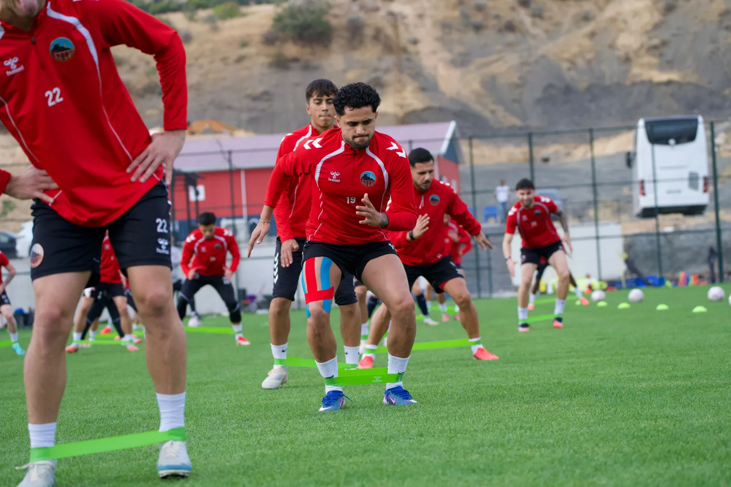 Bursaspor mesaisi sürüyor