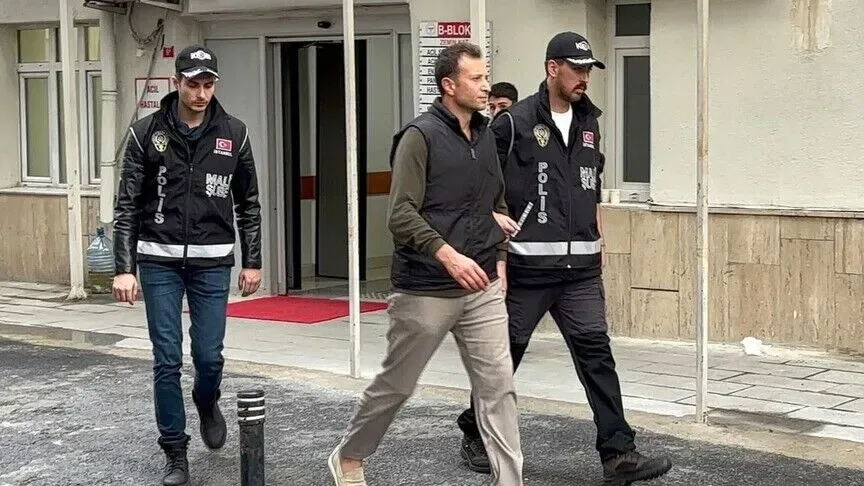 "Hakemler dosyası" soruşturmasında gözaltındaki 2 hakem adliyede