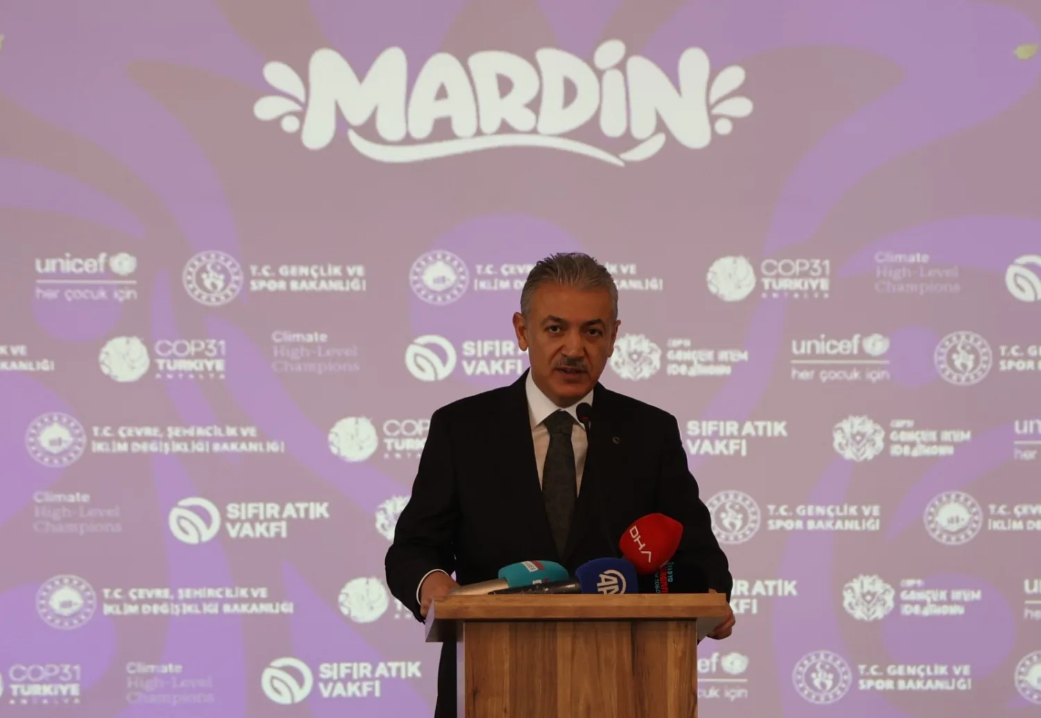 Mardin’de COP31 Gençlik İklim İdeathonu başladı: Türkiye’nin dört bir yanından gençler gelecek için Mardin'de buluştu