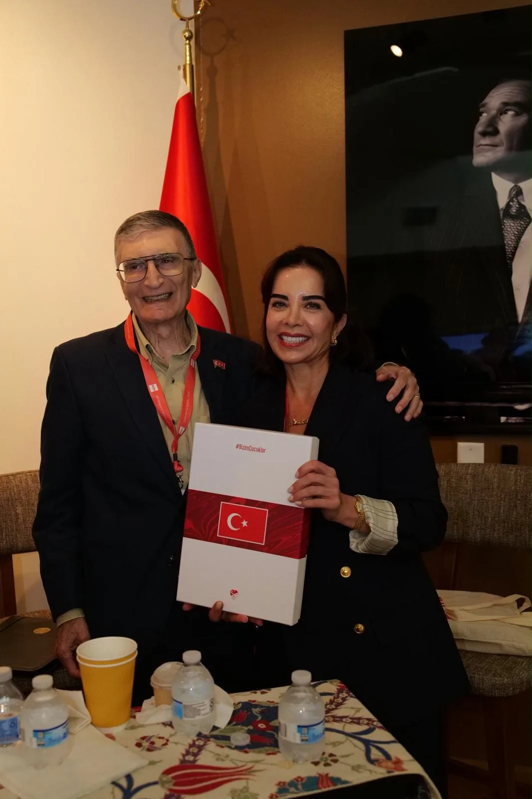 Mardinli Nobel ödüllü Aziz Sancar’ın Âşık Veysel sevgisi sınır tanımıyor!