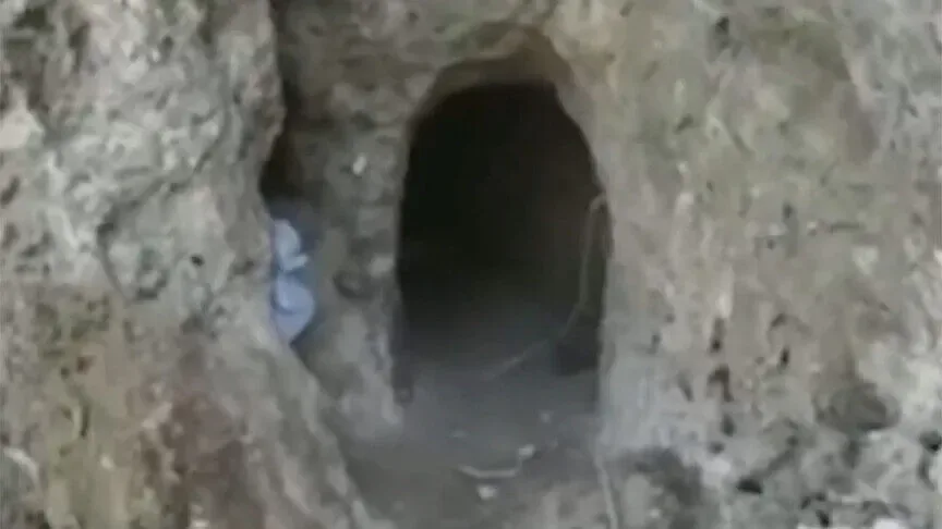 Terör örgütü PKK Irak'ın kuzeyindeki Metina'da 4 barınma alanını boşalttı