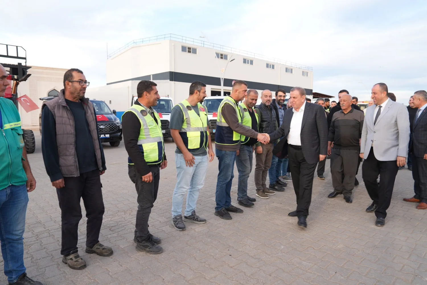 Midyat Belediyesi araç filosunu güçlendirdi