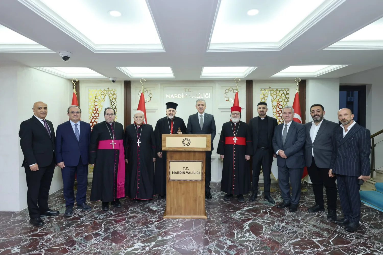 Süryani Katolik Patriği Younan, Mardin Valiliğinde