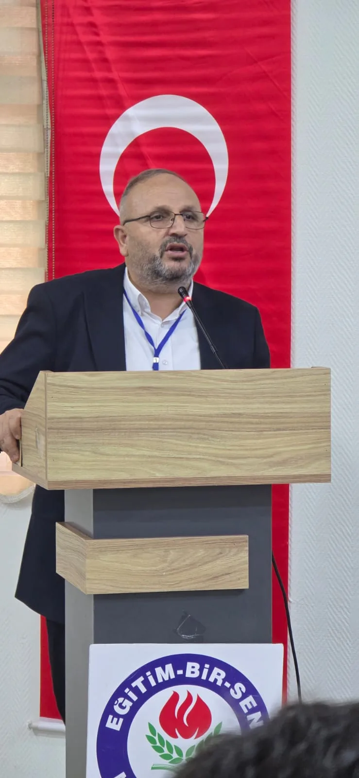 Eğitim-Bir-Sen Mardin Şubesi’nde Güven Tazeleyen Abdulselam Demir: "Sivil Toplum, Hükümetlere Vizyon Çizmelidir"