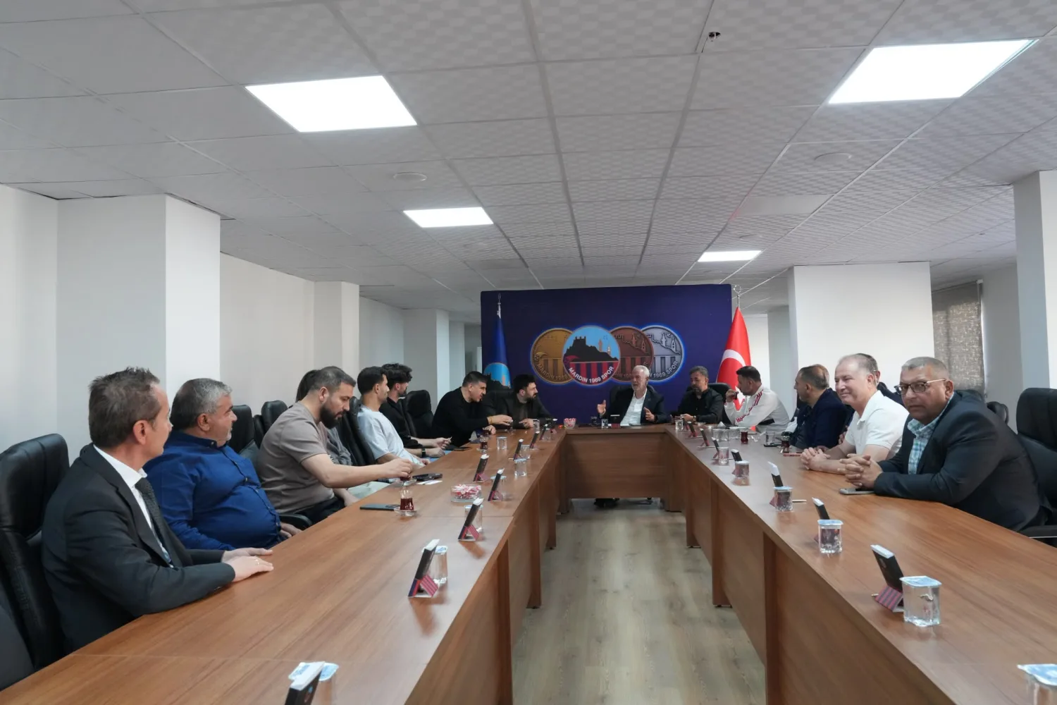 Süleyman Bölünmez’den Mardin 1969 Spor’a Yeni Tesis Desteği