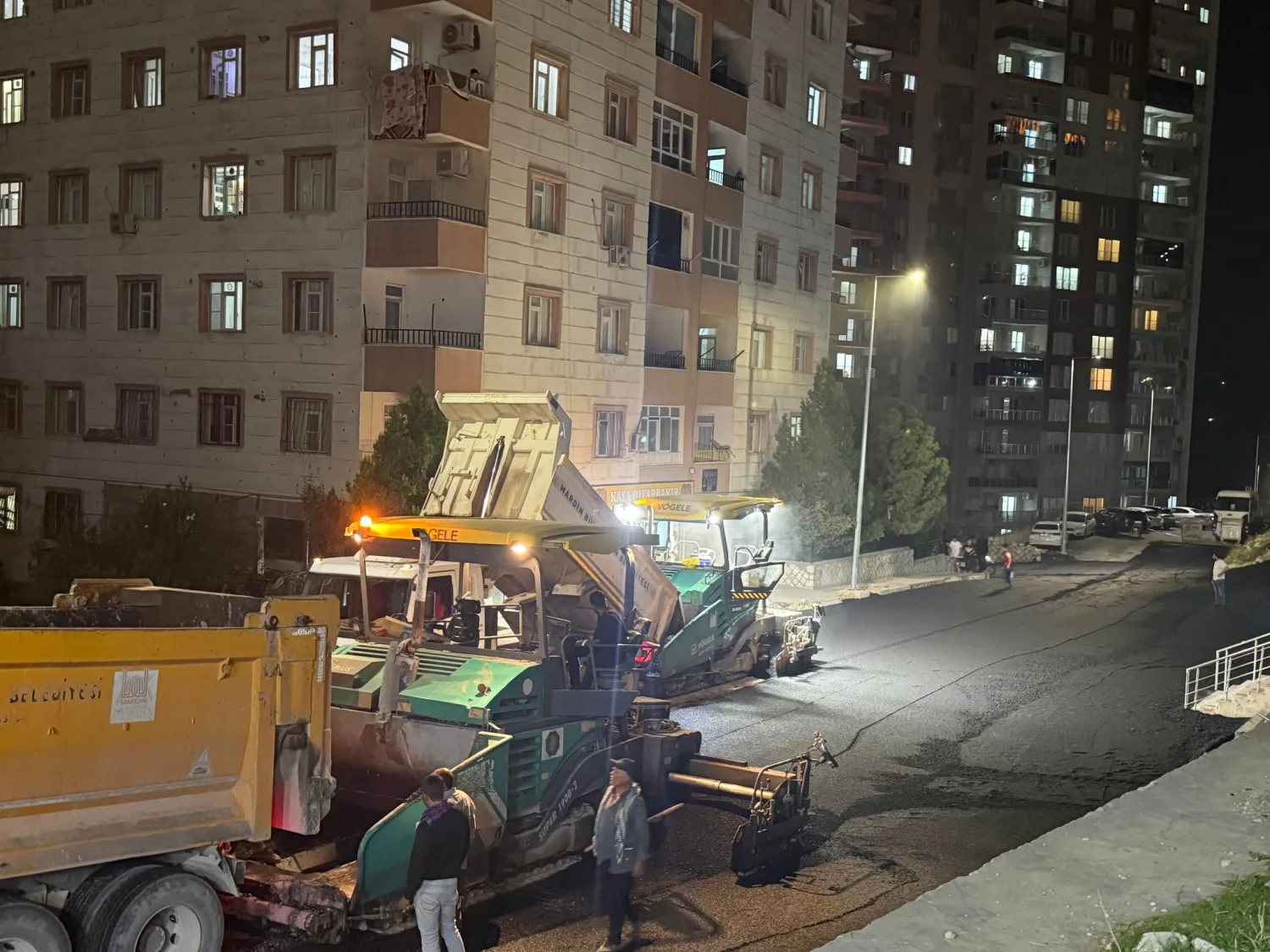 Mardin Büyükşehir Belediyesi’nden Artuklu’da Yol Yapım ve Asfalt Çalışması